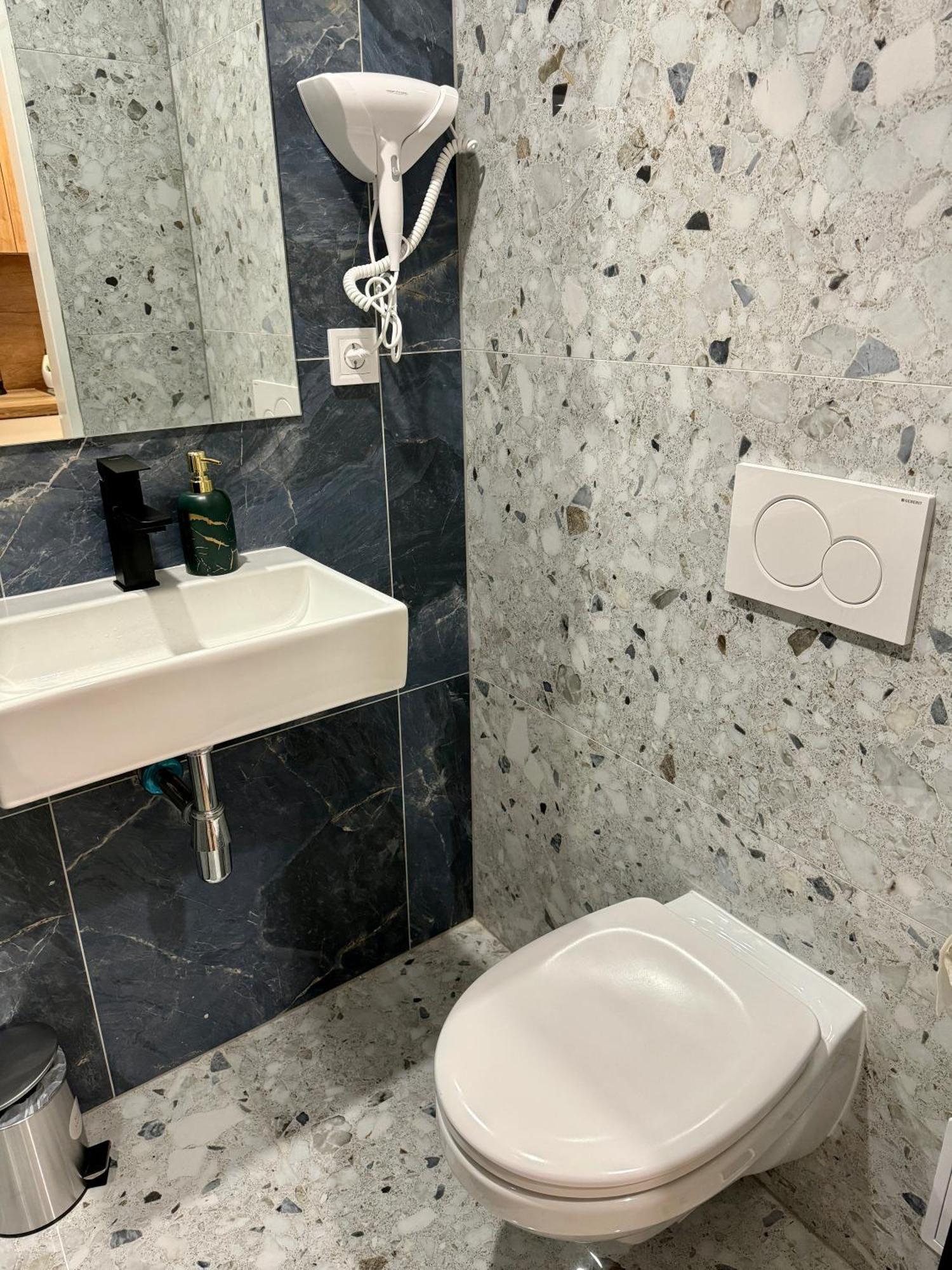 Zitna Downtown Apartments Πράγα Εξωτερικό φωτογραφία